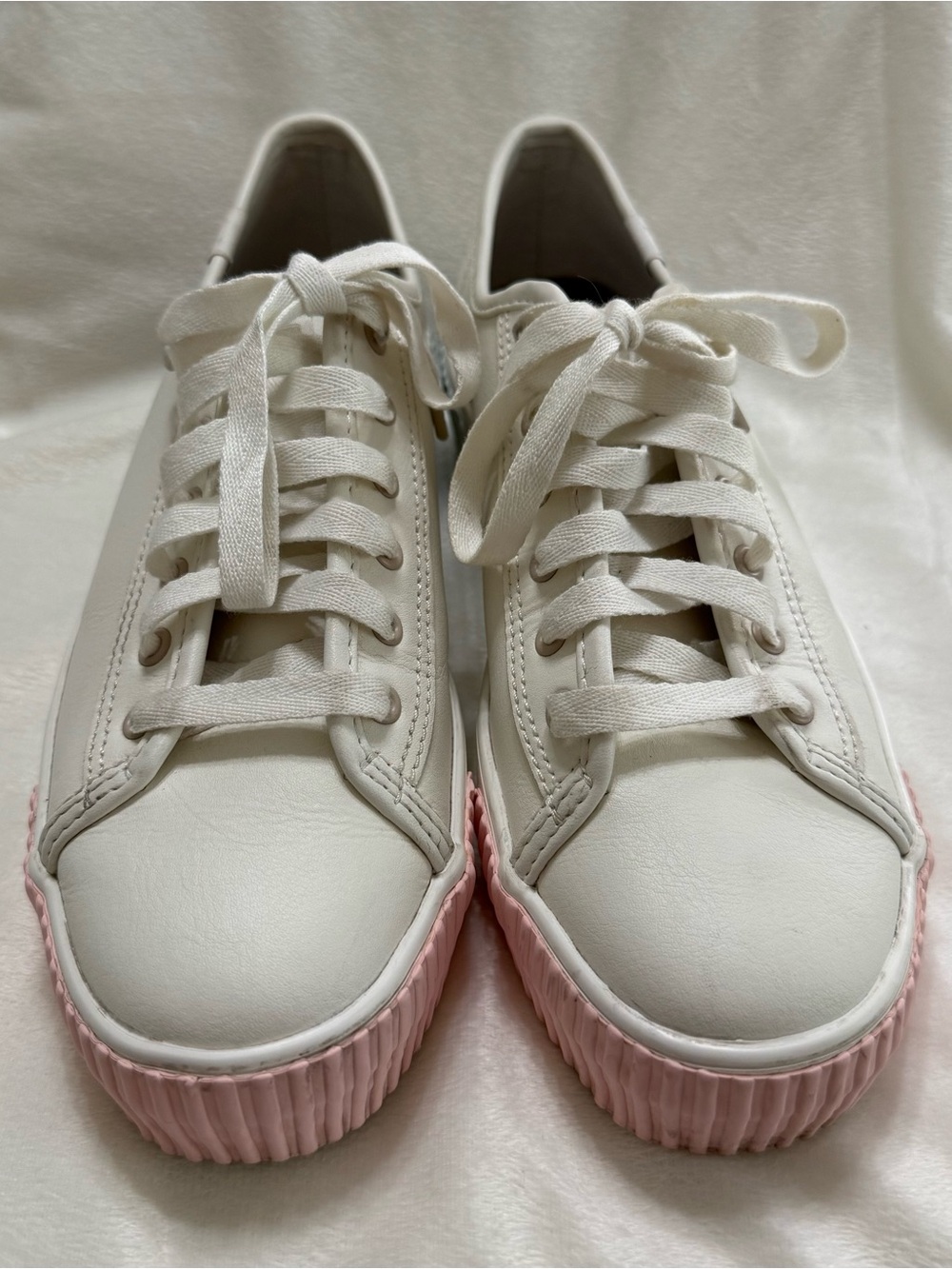 Keds White Leather Sneakers Pink & Blue Colorblock Sole Women’s
